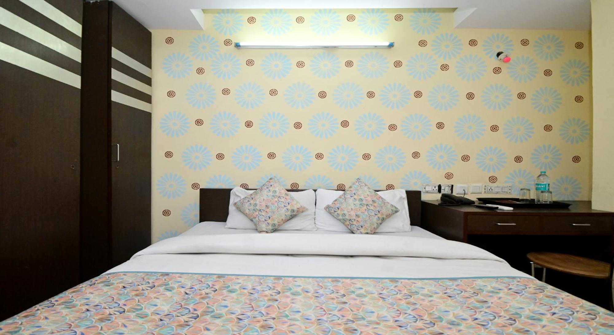 Hotel Laxmi Villa Palace-Near Jaipur Railway Station Bagian luar foto