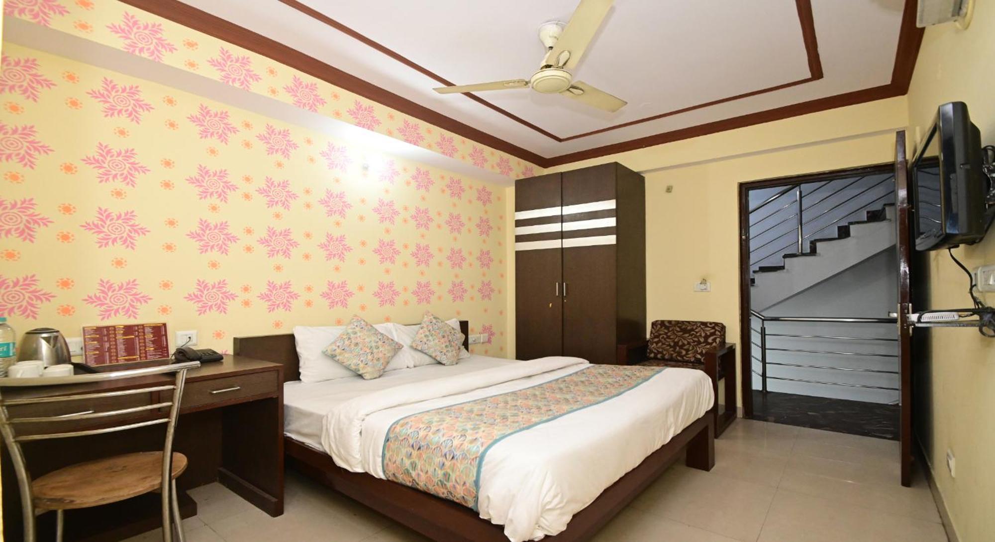 Hotel Laxmi Villa Palace-Near Jaipur Railway Station Bagian luar foto