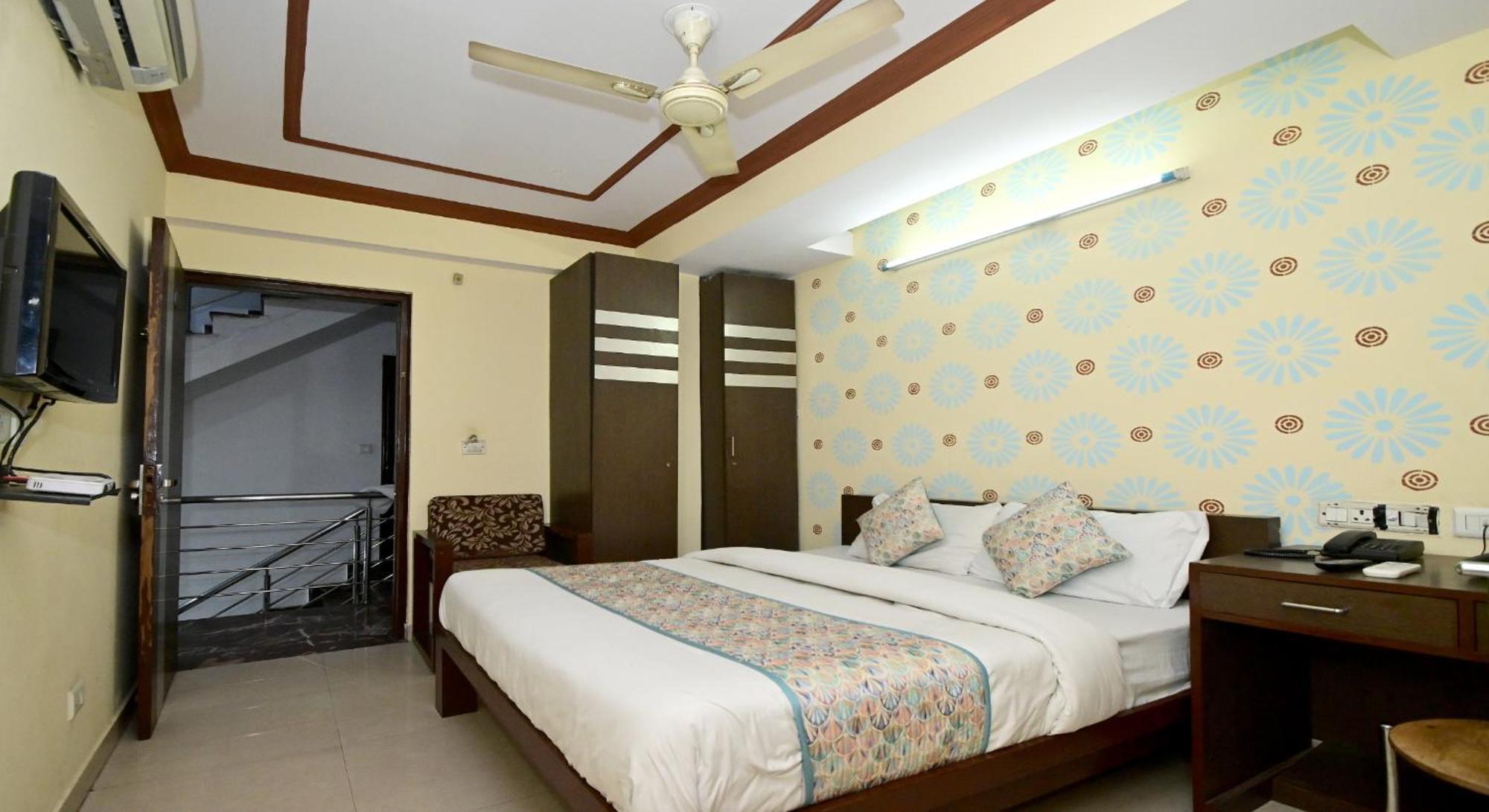 Hotel Laxmi Villa Palace-Near Jaipur Railway Station Bagian luar foto