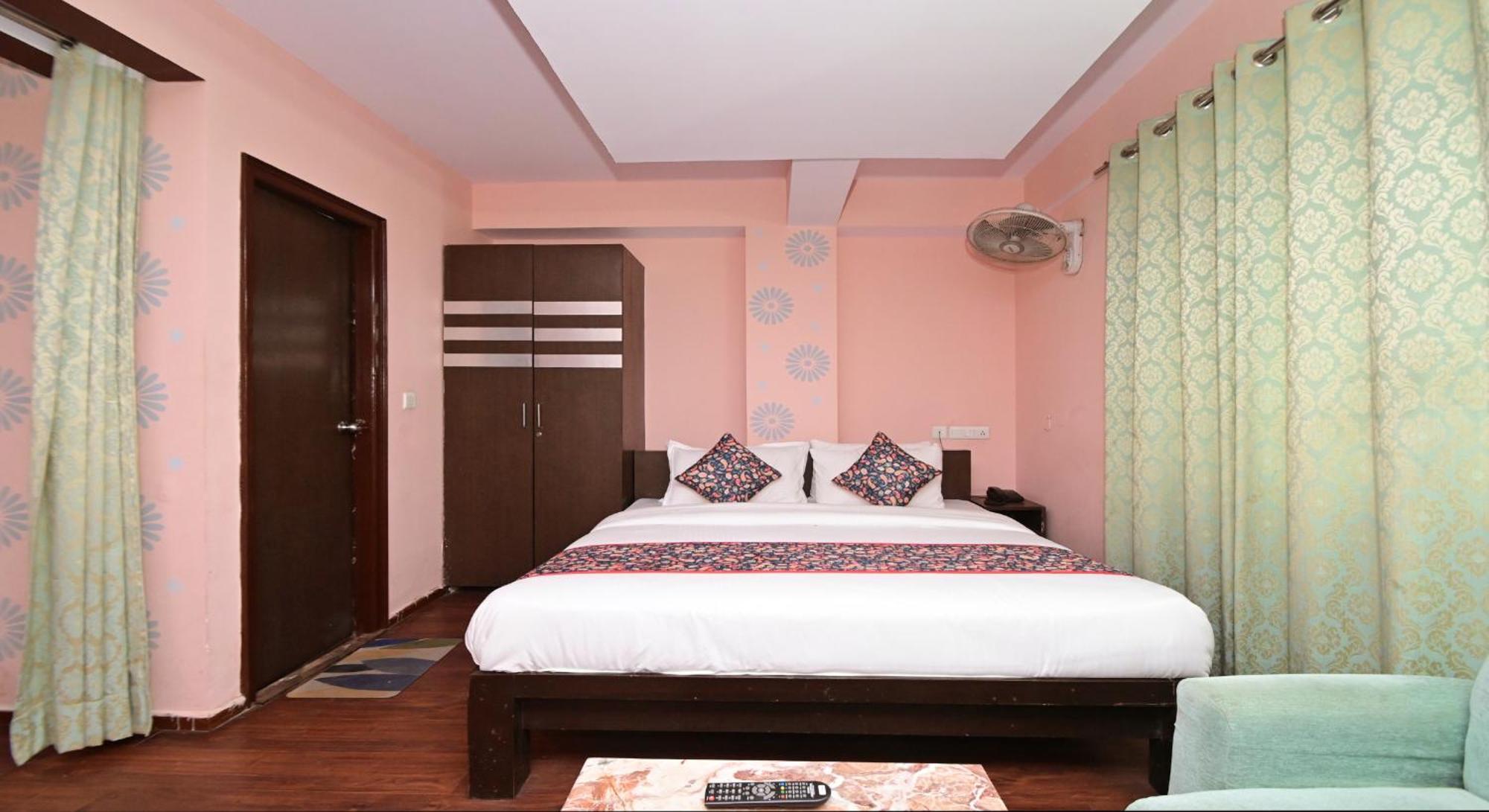 Hotel Laxmi Villa Palace-Near Jaipur Railway Station Bagian luar foto